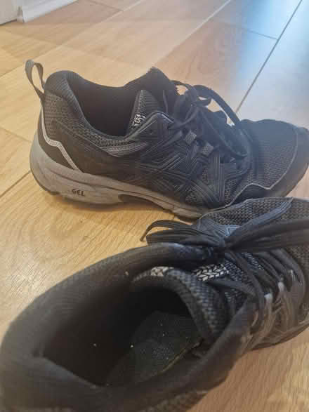 Photo of free Shoes (Broomhall, S1) #4