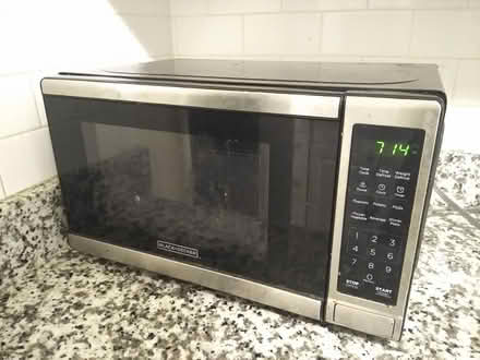 Photo of free Black & Decker Microwave EM720CB7 (Arlington, VA) #1