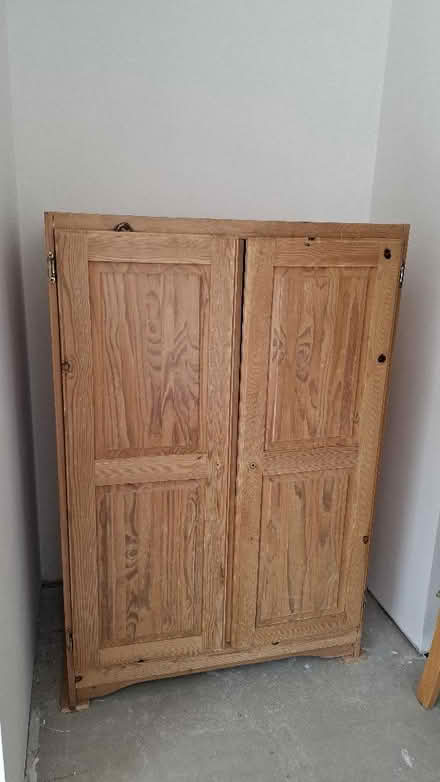Photo of free cupboard (Oakridge RG21) #1