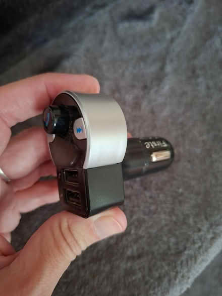 Photo of free Phone charging thing, GU22 (Woking, GU22) #2