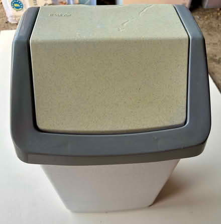 Photo of free Bathroom bin (Marlow SL7) #1