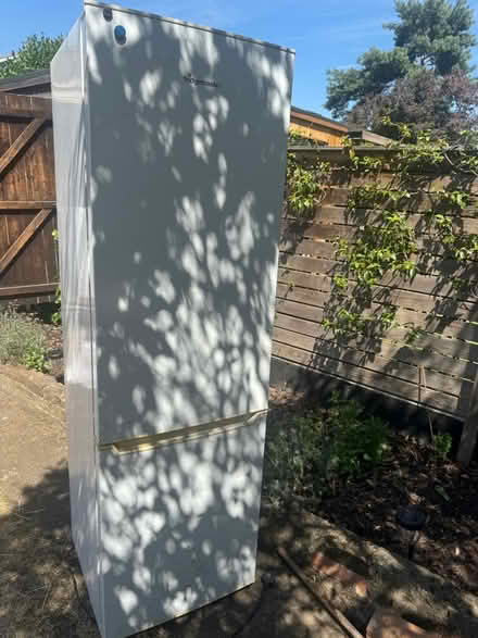 Photo of free fridge (KT2 Kingston upon Thames) #1
