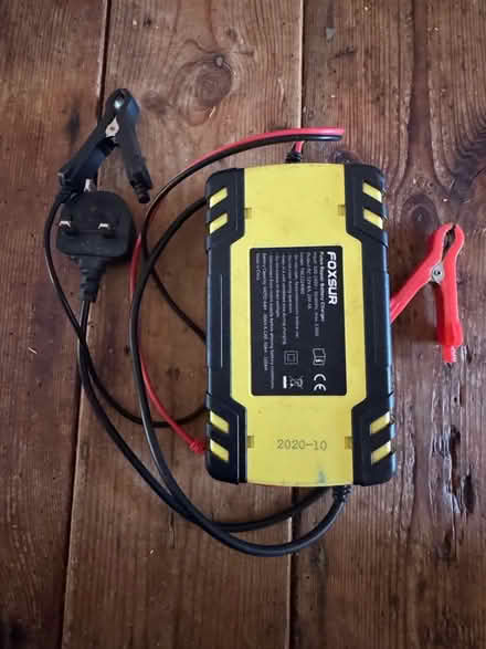 Photo of free Car battery charger (Hulme M15) #1