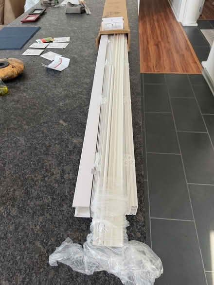 Photo of free White Cordless Blinds 72x60 (08816) #2