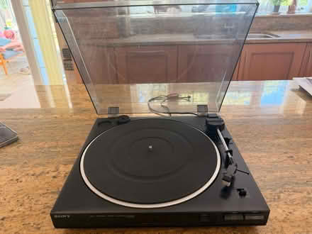 Photo of free Sony Turntable (Cold Norton CM3) #1