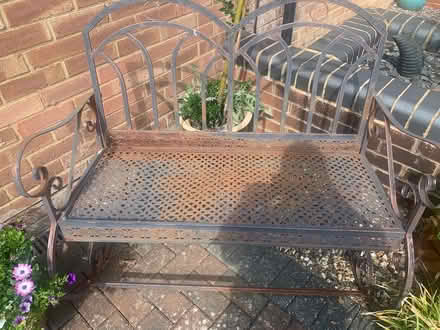Photo of free Metal garden seat (Lu4 9uf) #2