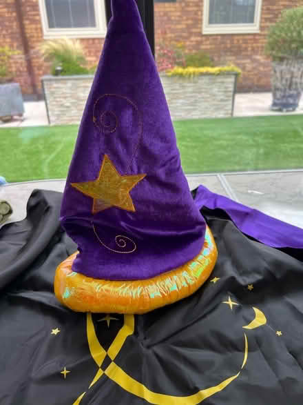 Photo of free Wizard cloak and hat (Westbrook WA5) #3