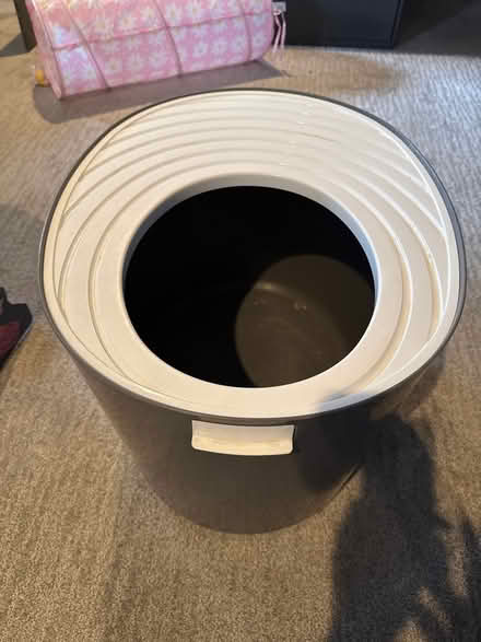 Photo of free Top Entry Litter Box (Villa Park) #1