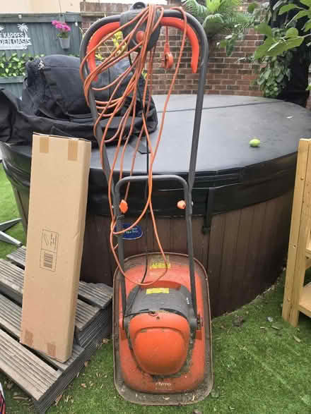 Photo of free Flymo Turbo Lite 330 (Altofts WF6) #1