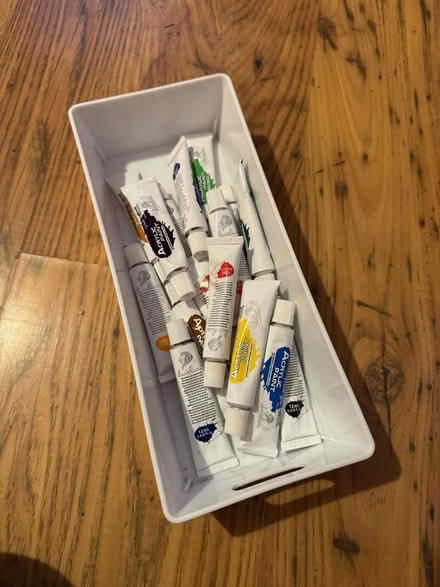 Photo of free Acrylic paints (Hulme M15) #1
