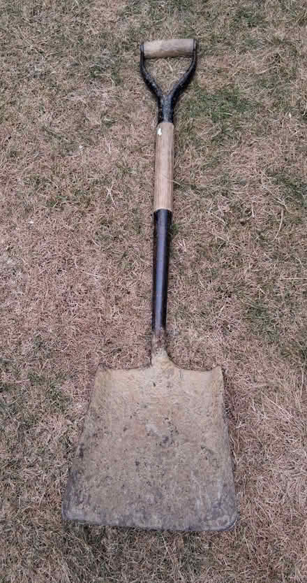 Photo of free Heavy garden shovel (Portchester PO16) #1