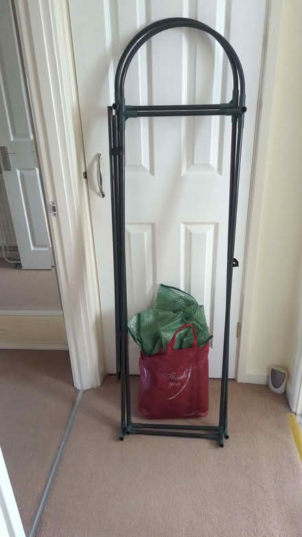 Photo of free Tomato House (Easthampstead RG12) #1