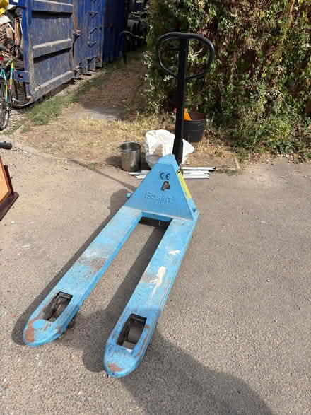 Photo of free Trolly for heavy goods (Roehampton SW15) #2