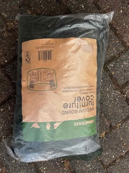 Photo of free Outdoor furniture cover (Littlemore OX4 4) #1