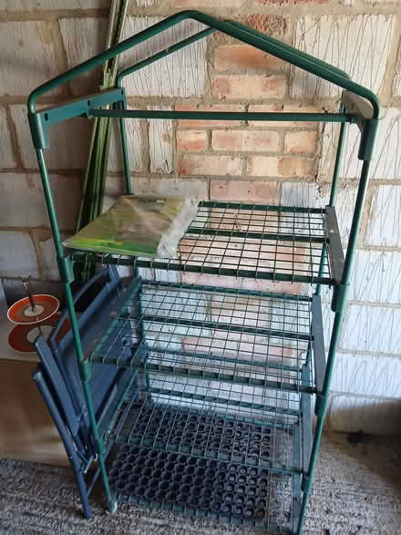 Photo of free Grow house and cover (Walton HP21) #2