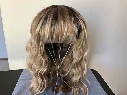 Photo of free New Women's Wig (synthetic) #4