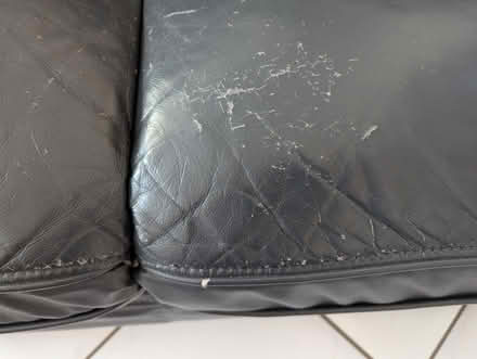Photo of free Sofa set 3x2x1 leather (Ilford IG4) #4