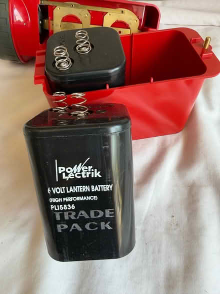 Photo of free Large torch (Shirley, Croydon CR0) #3