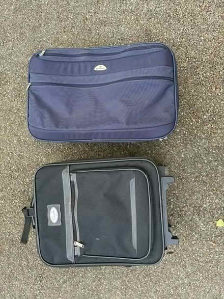 Photo of free Small carry on bag and Suitcase (Sevenoaks TN13) #2