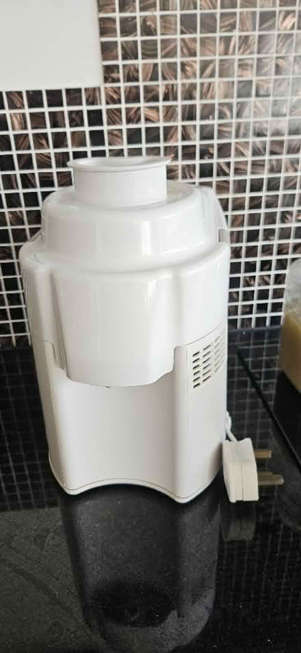 Photo of free Moulinex electric juicer (Millthorpe S18) #2