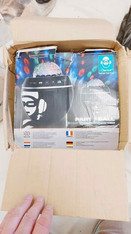 Photo of free Karaoke machine and mics (Hayes BR2) #2