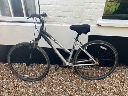 Photo of free Gary Fisher Tiburon 18’’ Ladies Bike (Titness Park SL5) #2