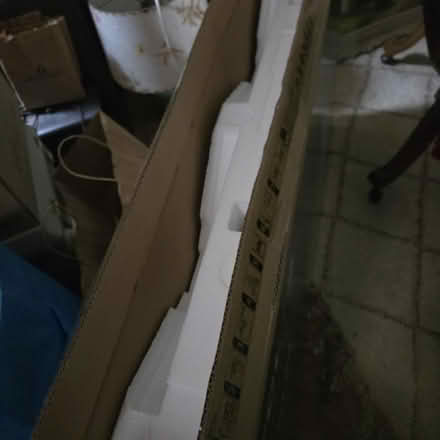 Photo of free 50" tv card board box (Mt.Pleasant and Eglinton area) #2