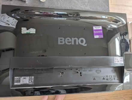 Photo of free BENQ EW2430 LED monitor (Hangleton BN3) #3