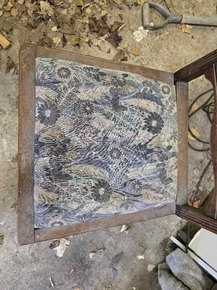 Photo of free Edwardian (?) chair for rehoming (Phippsville NN1) #3