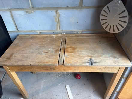 Photo of free Kids desk (Old alresford) #1