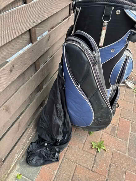 Photo of free Wilson golf bag (Far Bletchley MK3) #1