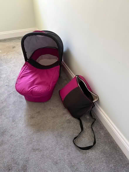 Photo of free Pram/ pushchair combo (Billericay CM11) #1