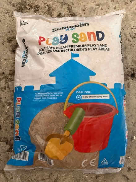 Photo of free Play sand 2 1/2 bags (Waterlooville PO7) #1