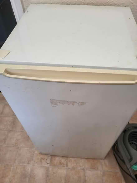 Photo of free Fridge and fridge freezer (Newhaven BN9) #2