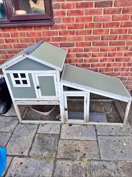 Photo of Hutch (Churchdown GL3) #1