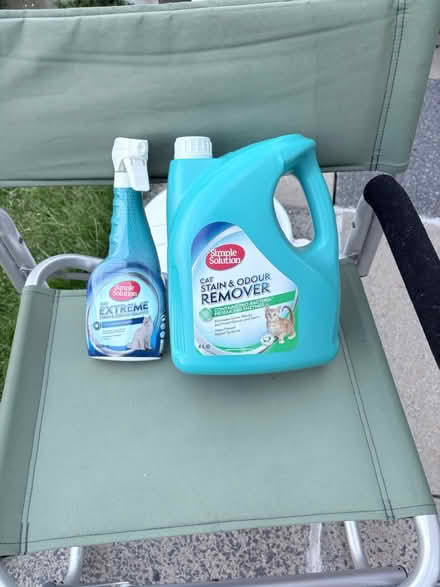 Photo of free Cat stain and odour remover (moston M40,) #1