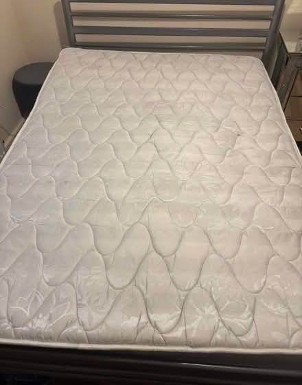 Photo of free Silentnight Double Mattress (Southcourt HP21) #2