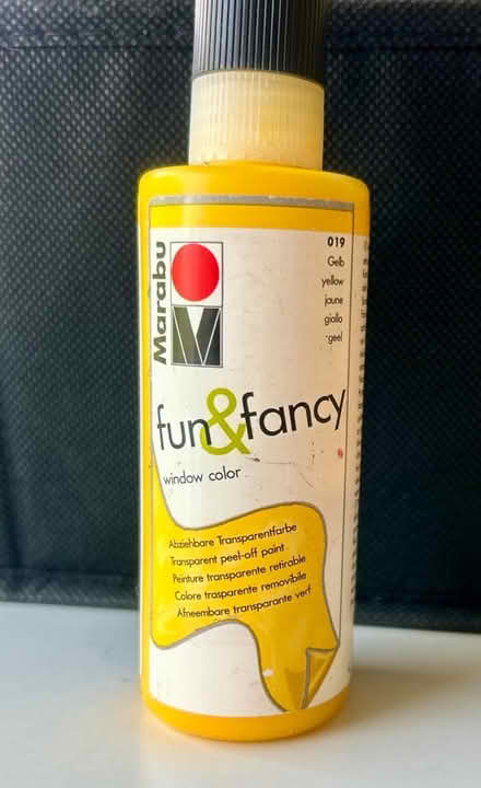 Photo of free Assortiment of window paint (CT2) #2