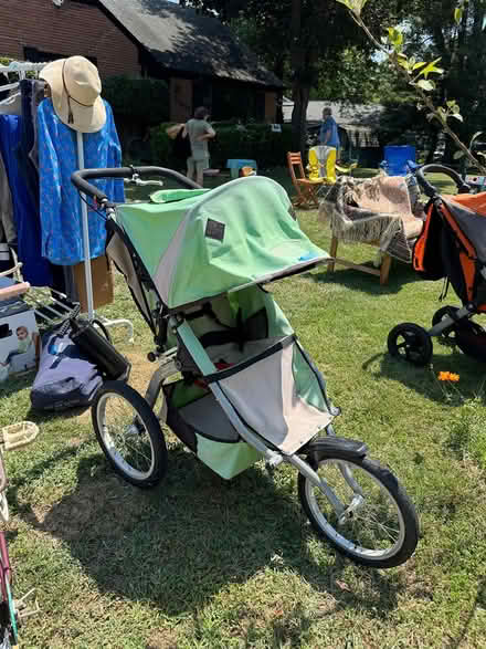 Photo of free Free Garage Sale in Hillandale (Hillandale) #3