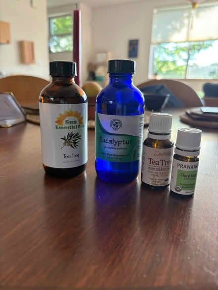 Photo of free essential oils (Ballard) #1
