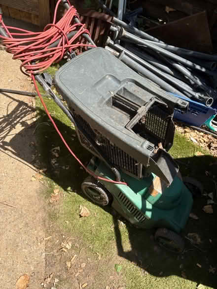 Photo of free Working lawnmower (Claygate KT10) #1