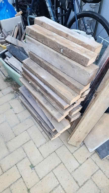 Photo of free Wood, various lengths, old and new (Hounslow TW5) #1