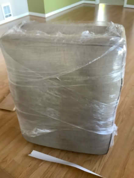 Photo of free Ottoman, planter, cushions (Central District) #3