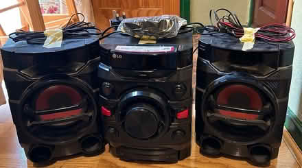 Photo of free Stereo (Disraeli HP13) #1