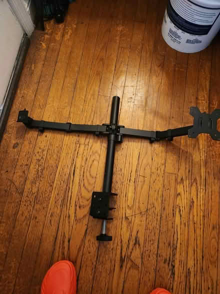 Photo of free Easy mount dual monitor mount (Temple Hills,MD) #1