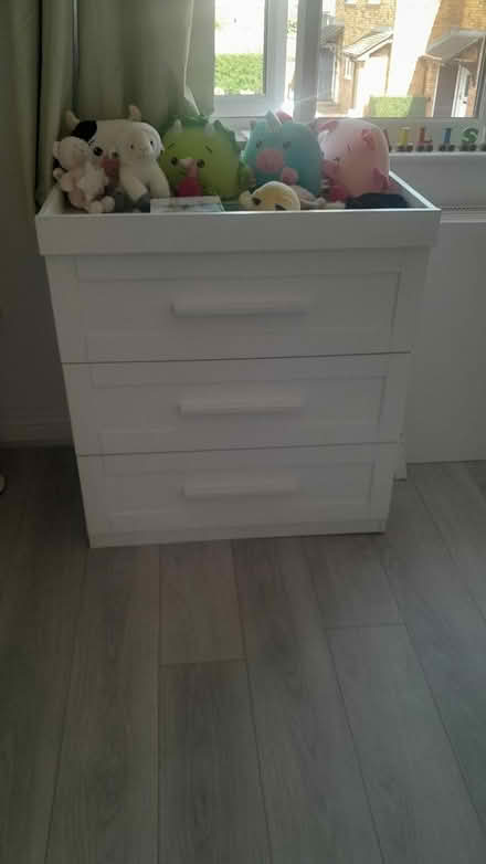 Photo of free Chest of drawers (Hambledon close Ub83ud) #2