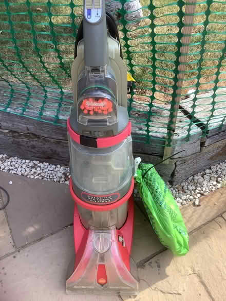 Photo of free Vax carpet cleaner (Swanmore SO3) #1