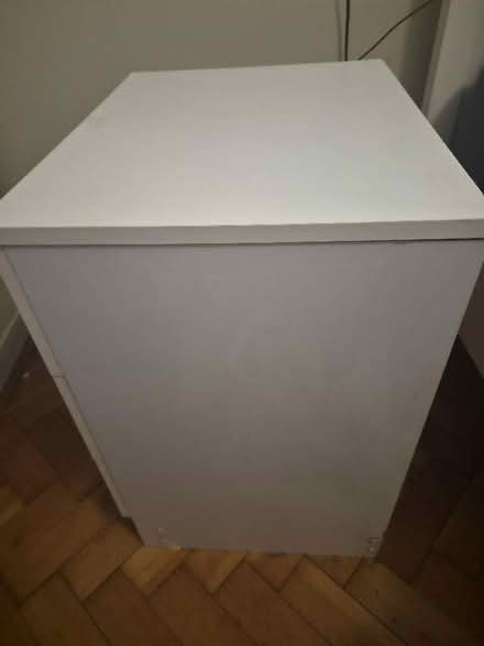 Photo of free White bedside draws (Streatham SW16) #4