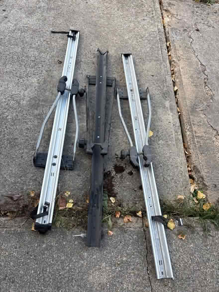 Photo of free Bike rack for roof bars x3 (farmoor OX2) #1