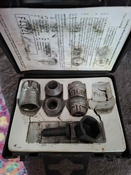 Photo of free Hyundai locking wheel nuts, GU22 (Woking, GU22) #2